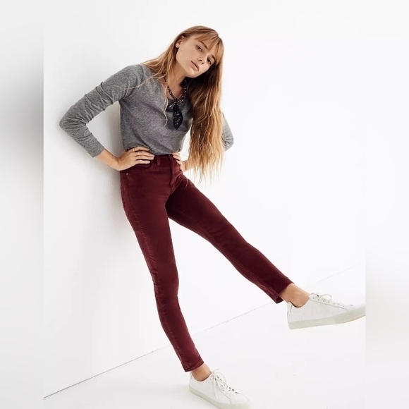 MADEWELL 10" High-Rise Skinny Jeans: Stretch Velvet Edition - Picture 4 of 8